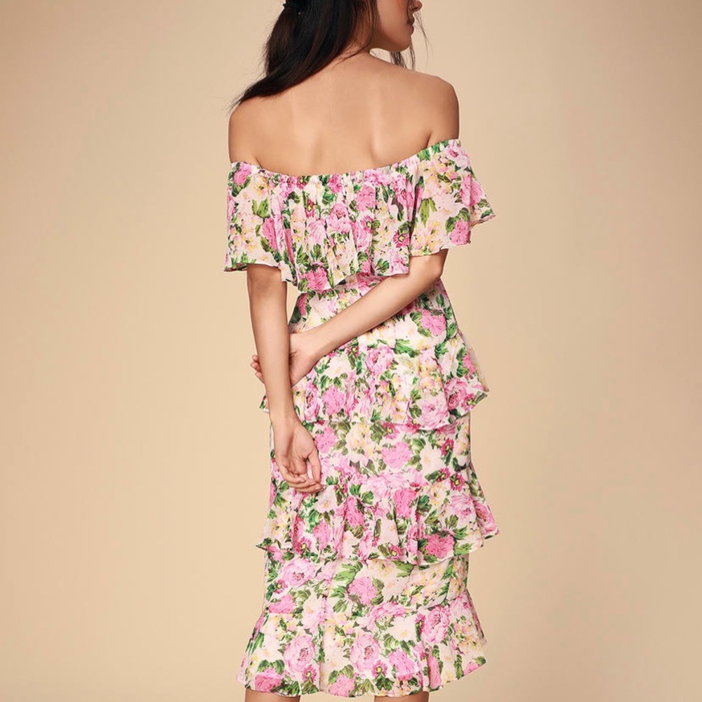 Lulu’s Lira White Floral Dress